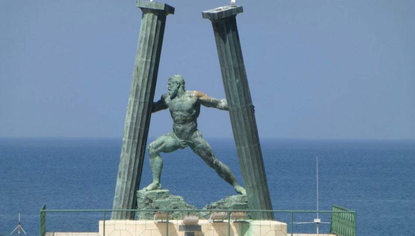 Superare le Colonne di Ercole